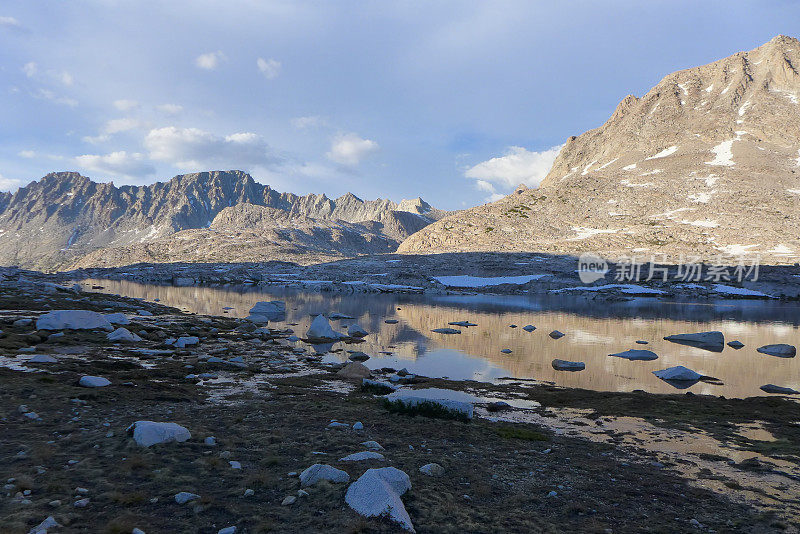 进化盆地，John Muir Trail